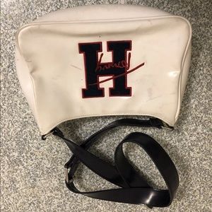 Vintage Tommy Hilfiger shoulder bag